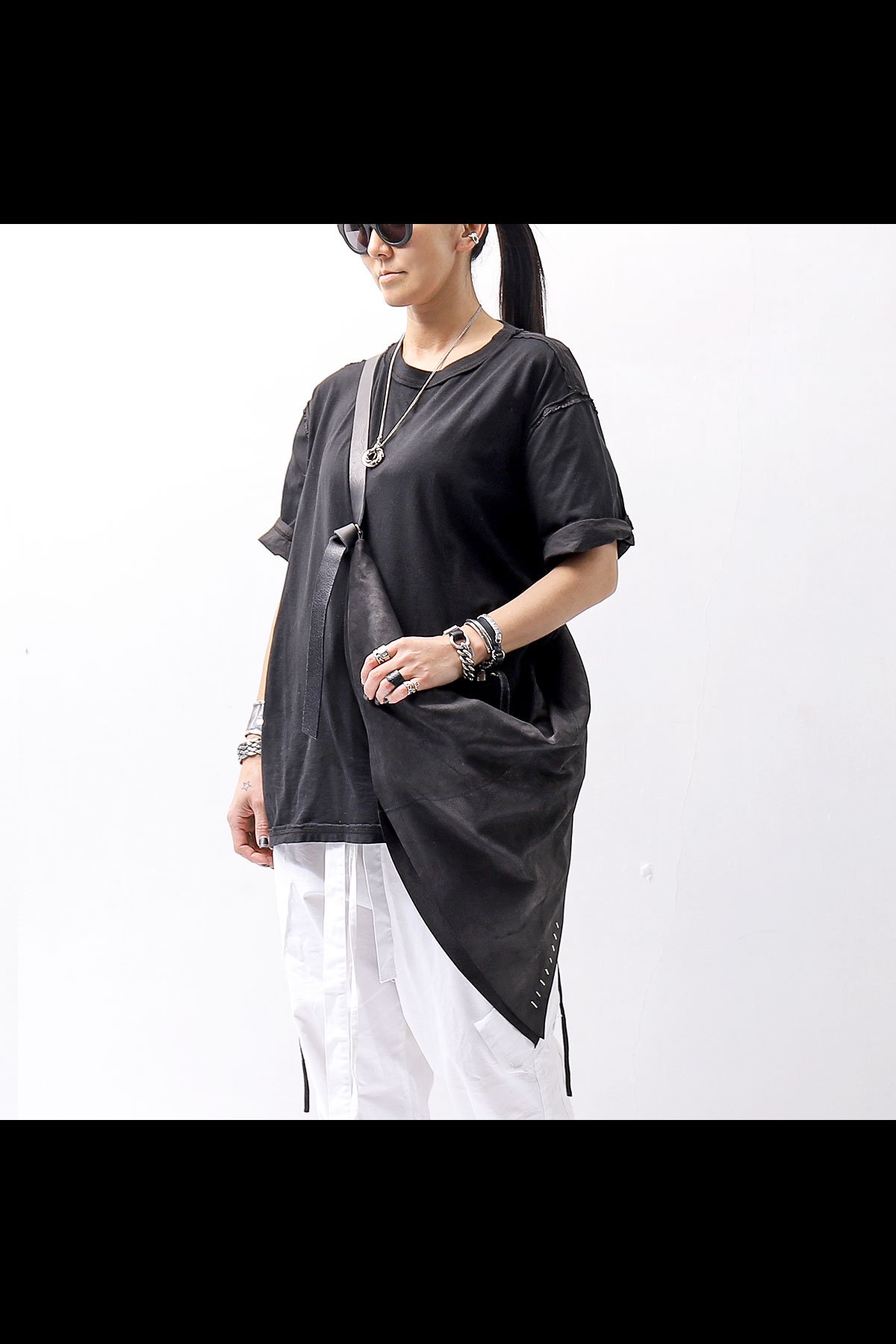 <img class='new_mark_img1' src='https://img.shop-pro.jp/img/new/icons8.gif' style='border:none;display:inline;margin:0px;padding:0px;width:auto;' />UNISEX COVERED 2WAY BODY&SHOULDER BAG_BLACK