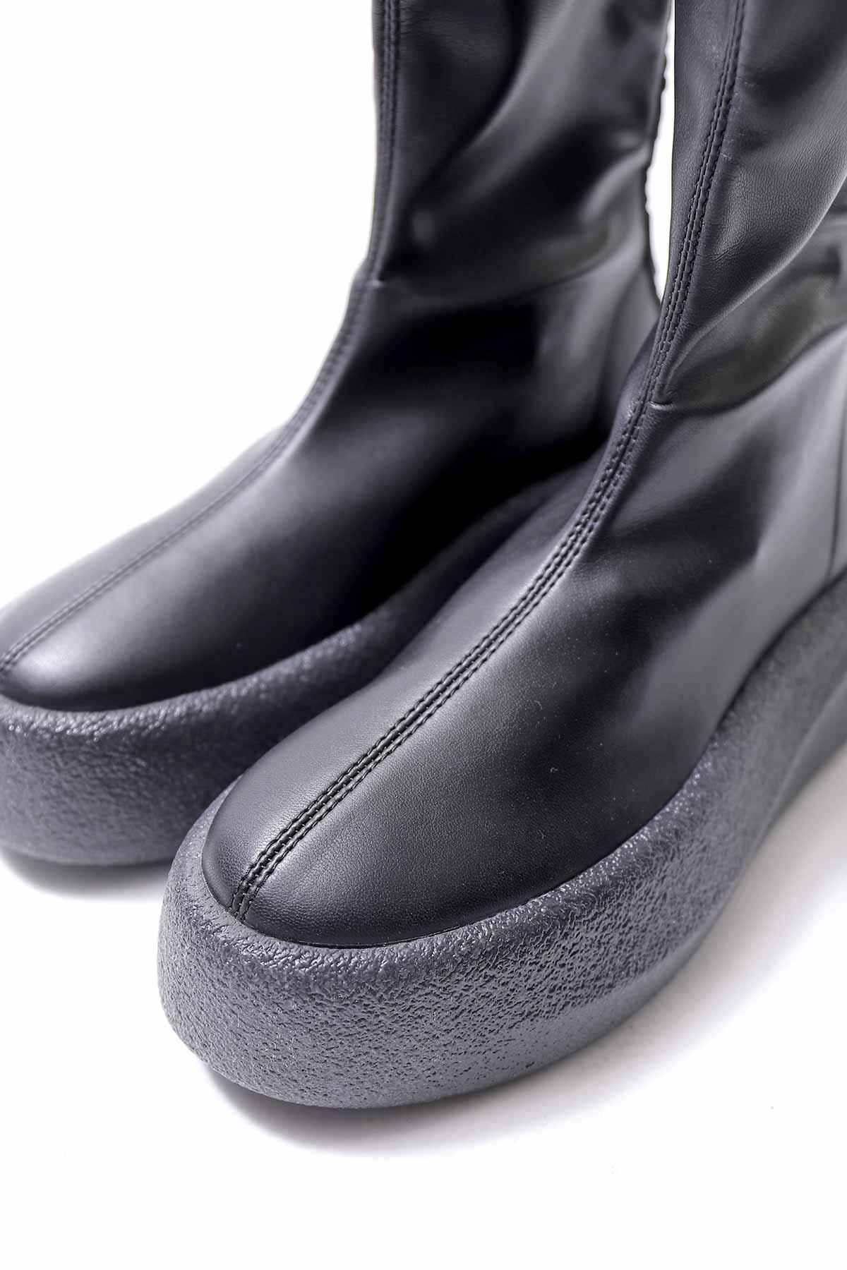 VIC MATIE【ヴィックマティエ】ECO STRETCH LEATHER SNEAKER