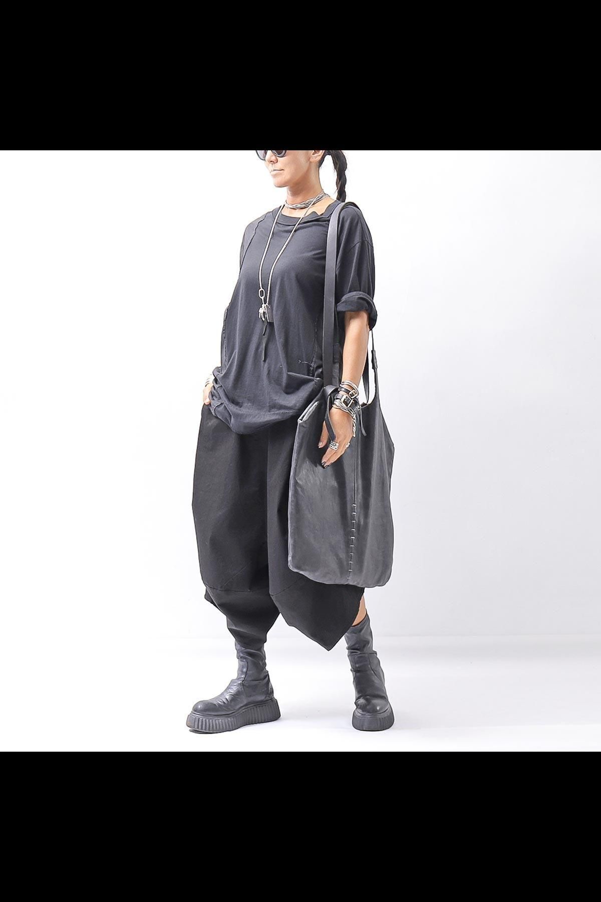 MULTIWAY REVERSIBLE LONG STRAP TOTE BAG_BLACK
