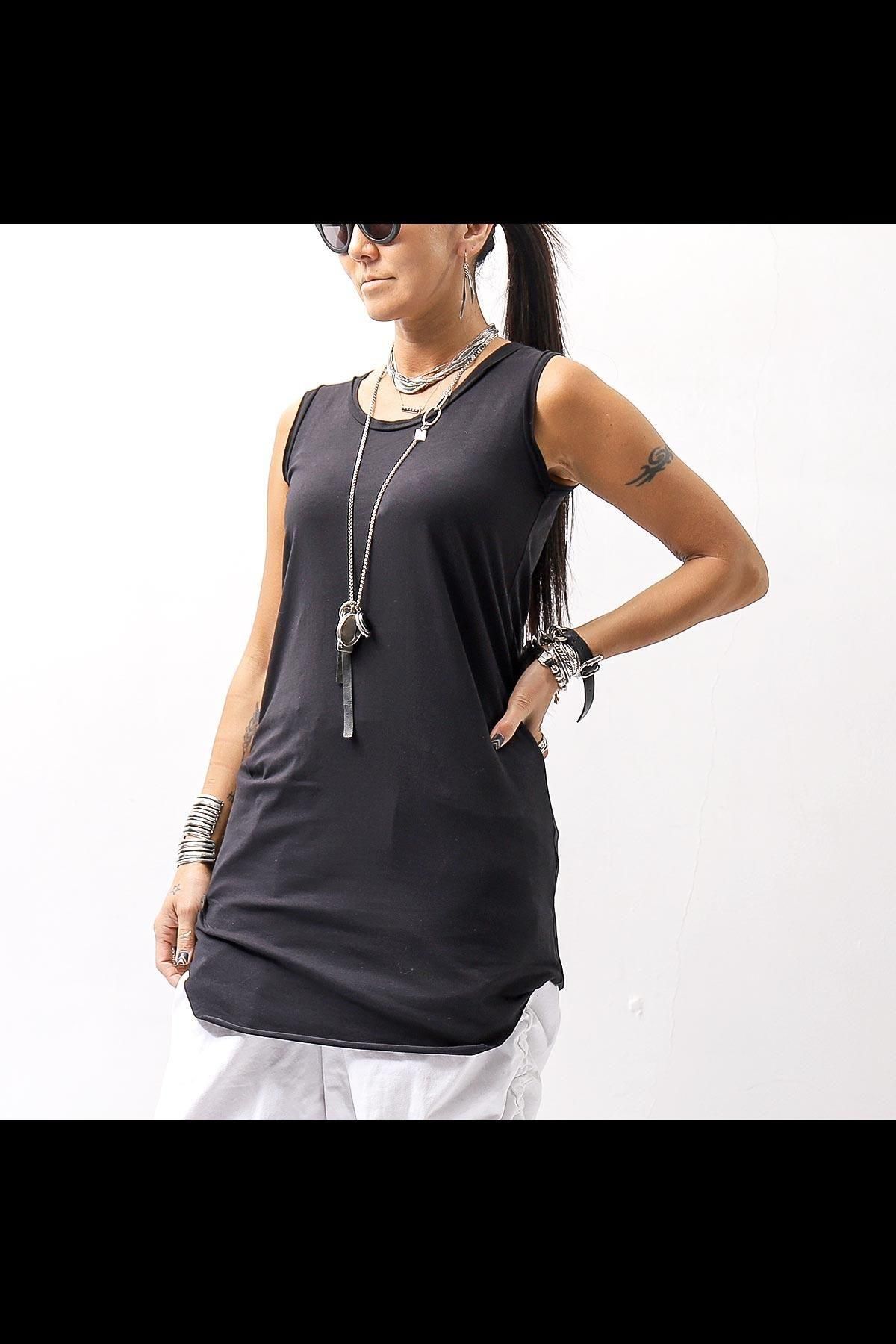 <img class='new_mark_img1' src='https://img.shop-pro.jp/img/new/icons8.gif' style='border:none;display:inline;margin:0px;padding:0px;width:auto;' />COTTON STRETCH TANK TOP 5003_BLACK