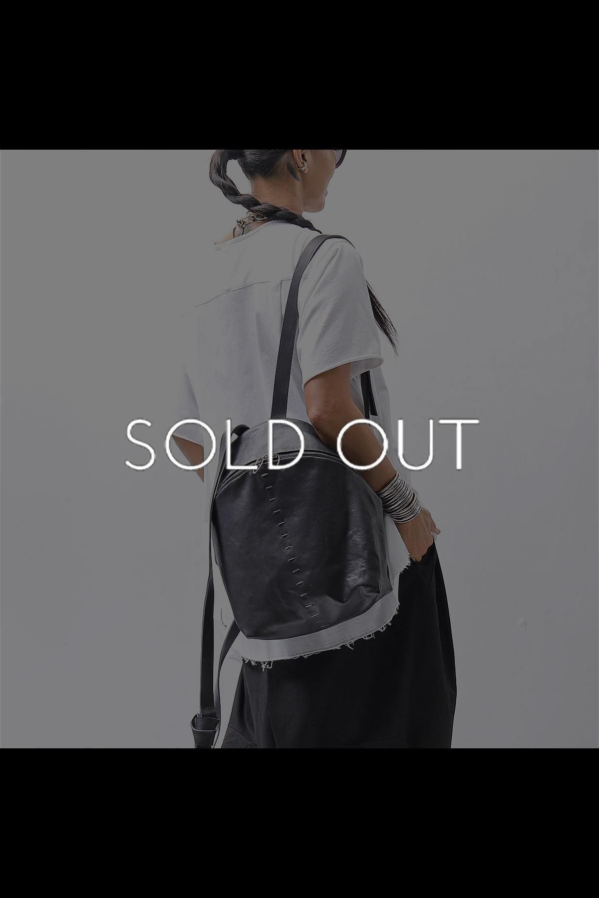 <img class='new_mark_img1' src='https://img.shop-pro.jp/img/new/icons8.gif' style='border:none;display:inline;margin:0px;padding:0px;width:auto;' /> BODY BACK PACK DBM003_BLACK