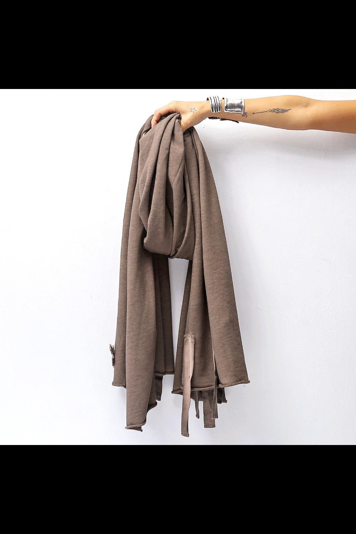 <img class='new_mark_img1' src='https://img.shop-pro.jp/img/new/icons8.gif' style='border:none;display:inline;margin:0px;padding:0px;width:auto;' />COTTON SWEAT MEGA STOLE PL16S_CHOCOLATE