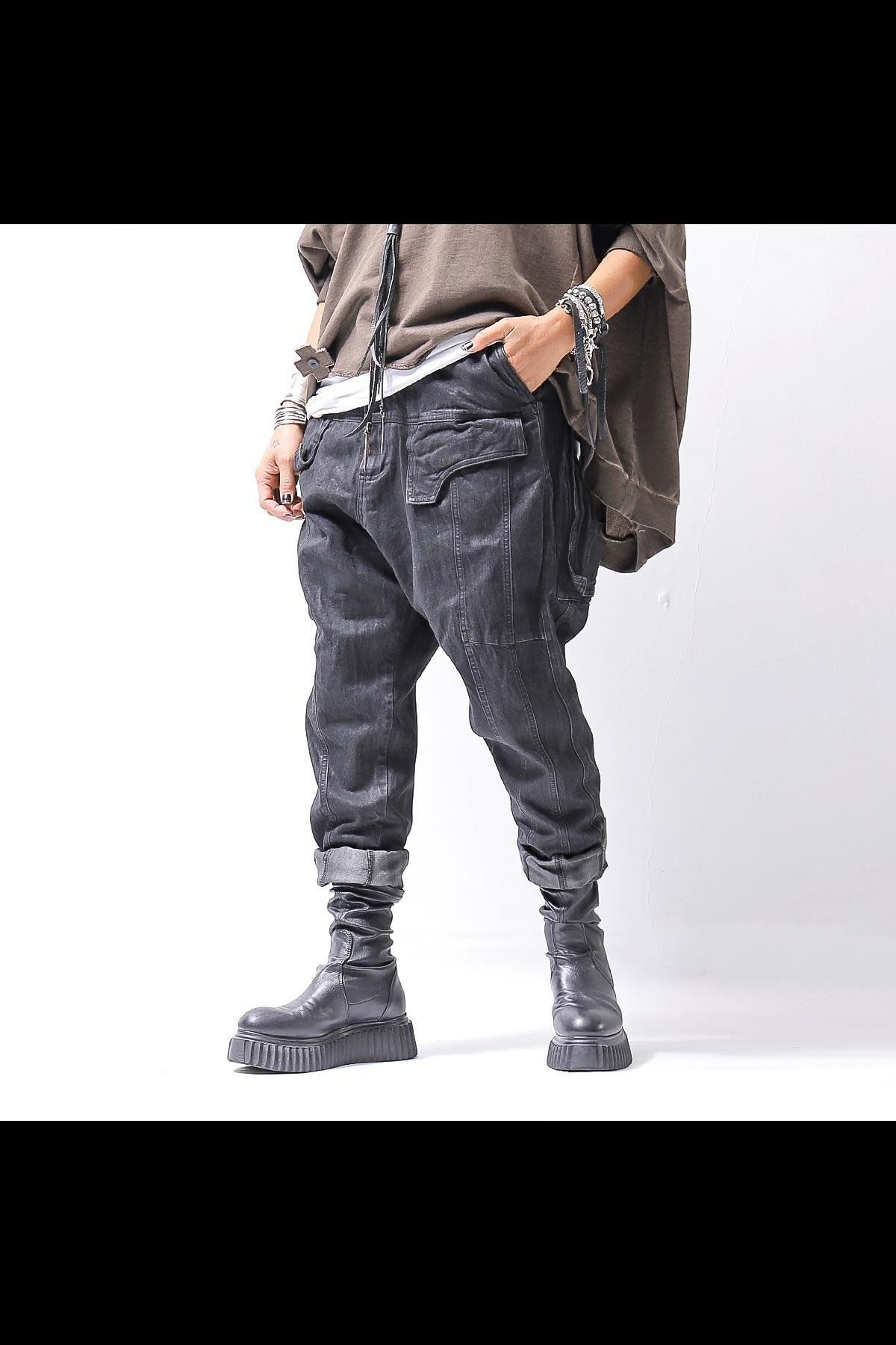 <img class='new_mark_img1' src='https://img.shop-pro.jp/img/new/icons8.gif' style='border:none;display:inline;margin:0px;padding:0px;width:auto;' />DENIM GLOSS SARRUEL PANTS 103_BLACK GLOSS