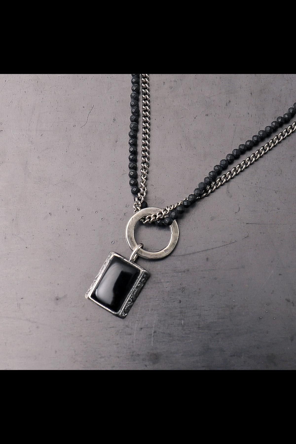 <img class='new_mark_img1' src='https://img.shop-pro.jp/img/new/icons8.gif' style='border:none;display:inline;margin:0px;padding:0px;width:auto;' />ONYX & BLACK AGATE NECKLACE_CN1171