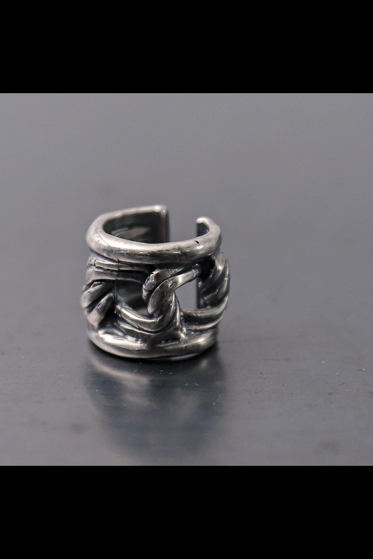 <img class='new_mark_img1' src='https://img.shop-pro.jp/img/new/icons8.gif' style='border:none;display:inline;margin:0px;padding:0px;width:auto;' />SILVER CHAIN RING_AN2209