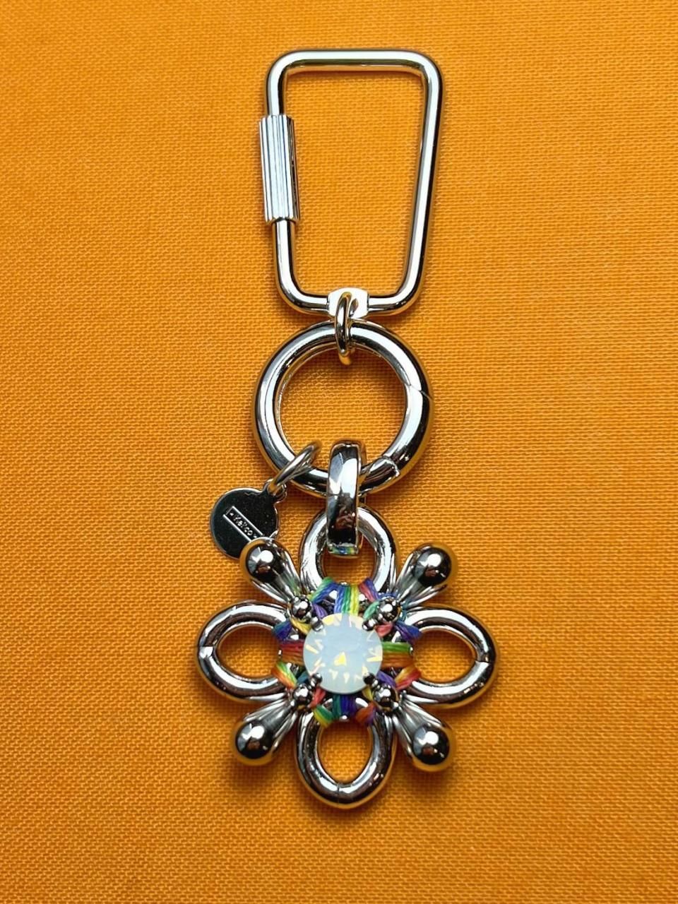 crest key charm