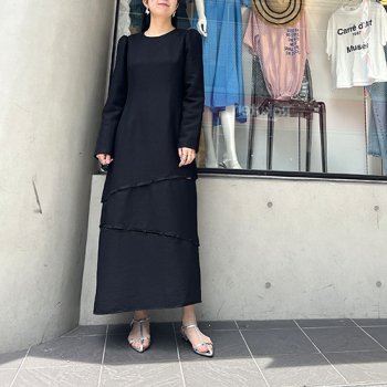 <img class='new_mark_img1' src='https://img.shop-pro.jp/img/new/icons38.gif' style='border:none;display:inline;margin:0px;padding:0px;width:auto;' />GHOSPELL Tabitha Button Up Midi Dress