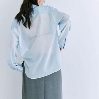 <img class='new_mark_img1' src='https://img.shop-pro.jp/img/new/icons32.gif' style='border:none;display:inline;margin:0px;padding:0px;width:auto;' />MIESROHE BACKシアーサテンシャツ