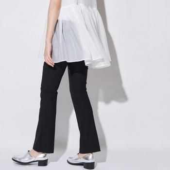ELENDEEK（エレンディーク）の「モヘアミックスVネックプル