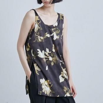 <img class='new_mark_img1' src='https://img.shop-pro.jp/img/new/icons14.gif' style='border:none;display:inline;margin:0px;padding:0px;width:auto;' />MIESROHE ƥ쥤䡼ɲΡTOPS