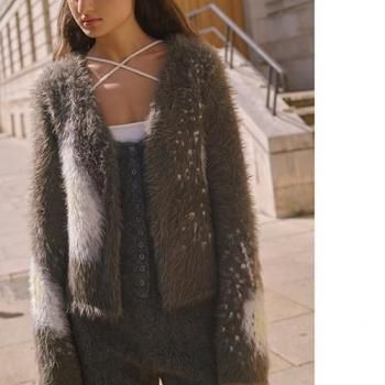 <img class='new_mark_img1' src='https://img.shop-pro.jp/img/new/icons14.gif' style='border:none;display:inline;margin:0px;padding:0px;width:auto;' />TELOPLAN Tia Cardigan