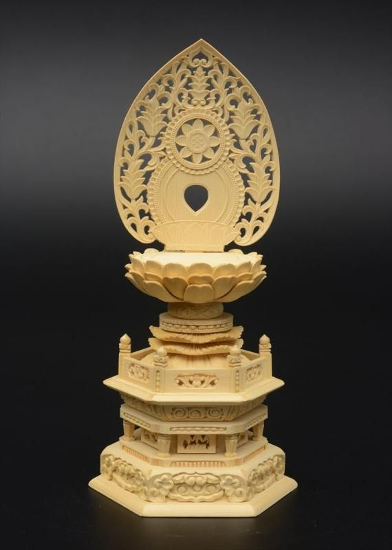 翡翠 菩薩　天女　龍　専用木製台座付き 水晶 龍彫刻 (木製台座付き)