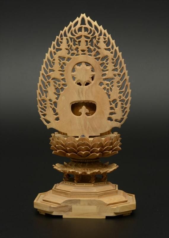 曹洞宗・臨済宗】白檀製 釈迦如来(座像/3寸) 八角台座 飛天光背