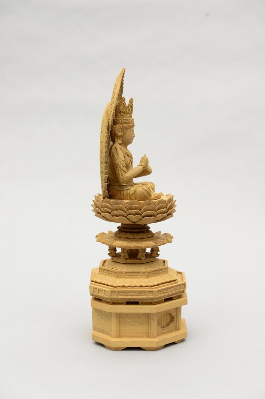 白檀 木彫り 仏像 釈迦如来坐像 3寸 - 置物
