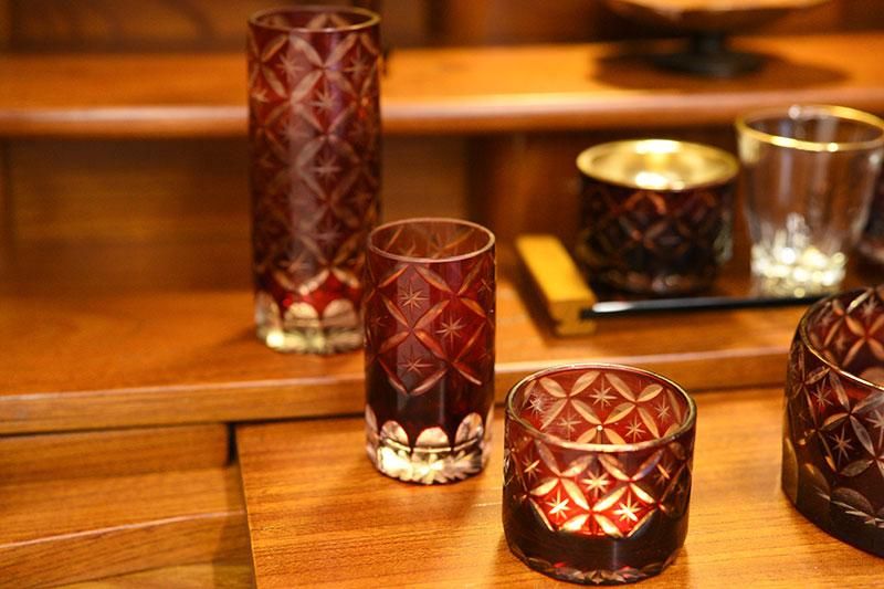 仏具セット　6 (仏具、仏壇) 全宗派】 仏具セット フラン 切子ガラス 6具足(レッド/3.0寸) - 仏壇