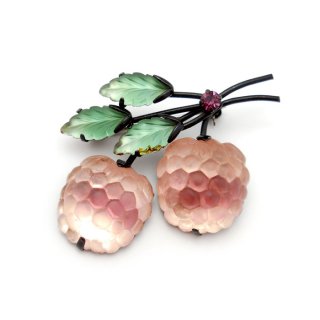 【送料無料】AUSTRIA（オーストリア）☆ラズベリー フルーツガラス バーガンディ・ピンク木苺のアンティーク・ブローチ