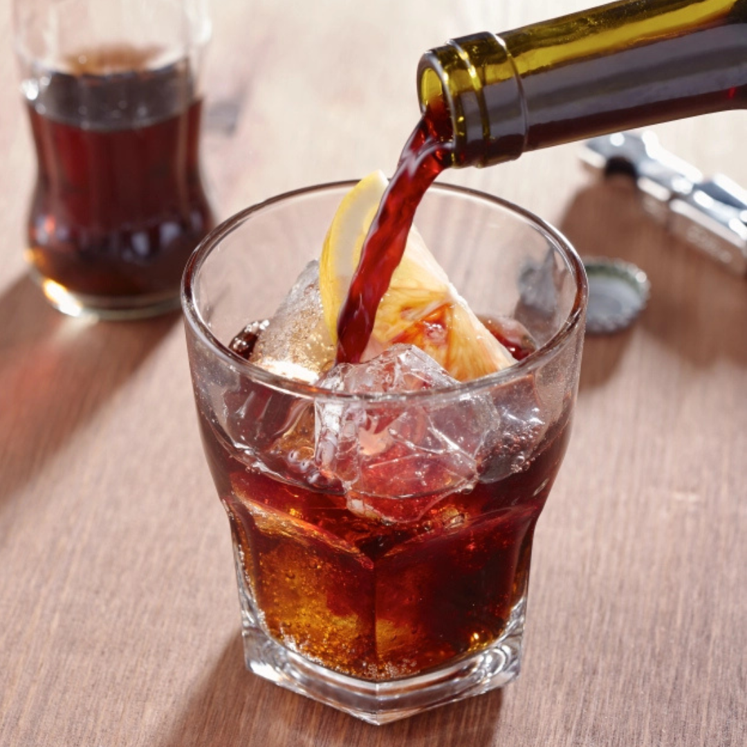 赤ワインにコカ・コーラを混ぜる