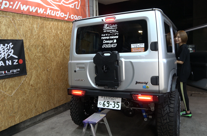 LEDハイマウントストップランプ［スモーク］ - 北九州の工藤自動車【kudo-j】 です。ジムニー エブリイ キャリイ 4WD対応
