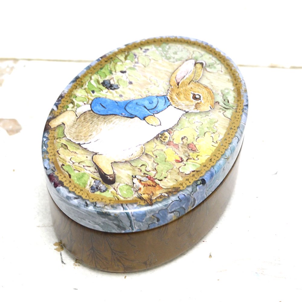ピーターラビット Peter Rabbit™  Oval Tin　BP3435　PR