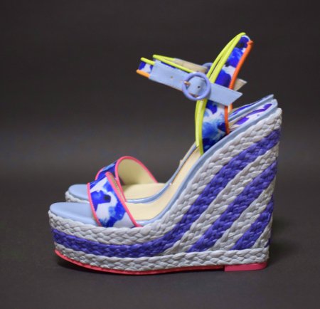 <img class='new_mark_img1' src='https://img.shop-pro.jp/img/new/icons50.gif' style='border:none;display:inline;margin:0px;padding:0px;width:auto;' />SOPHIAWEBSTER WEDGESANDALSKY
