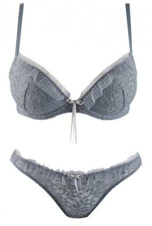<img class='new_mark_img1' src='https://img.shop-pro.jp/img/new/icons50.gif' style='border:none;display:inline;margin:0px;padding:0px;width:auto;' />AUBADE　LACE　GREY　BRA＆SHORTS