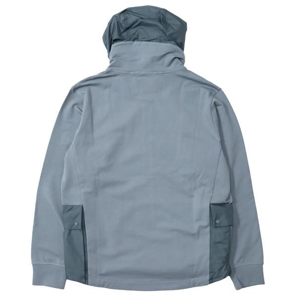 C.P. Company（シーピーカンパニー）