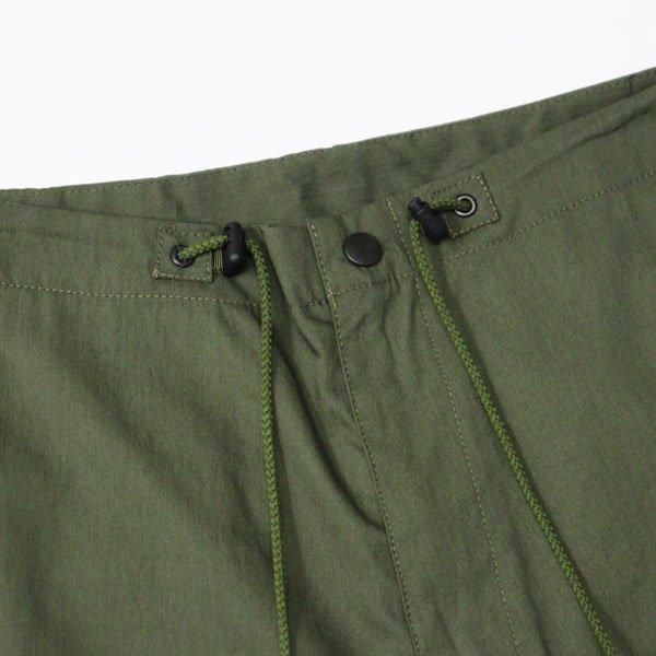 NEEDLES（ニードルス）