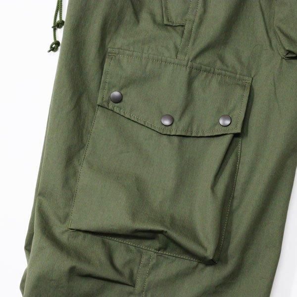 NEEDLES（ニードルス）