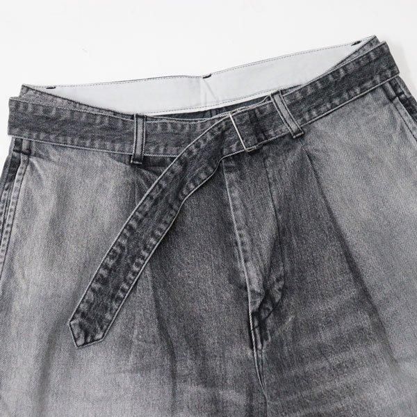 試着のみグラフペーパー　デニムベルテッドパンツ1 Graphpaper ジーンズ 試着のみグラフペーパー デニムベルテッドパンツ1 Graphpaper ジーンズ