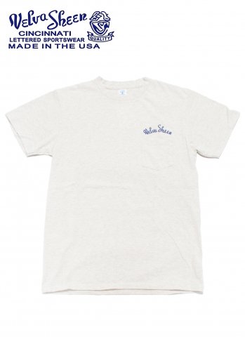 [Velva Sheen / ベルバシーン] <br>Tシャツ ポケット付き クルーネック ロゴ刺繍入り アメリカ製 オートミール