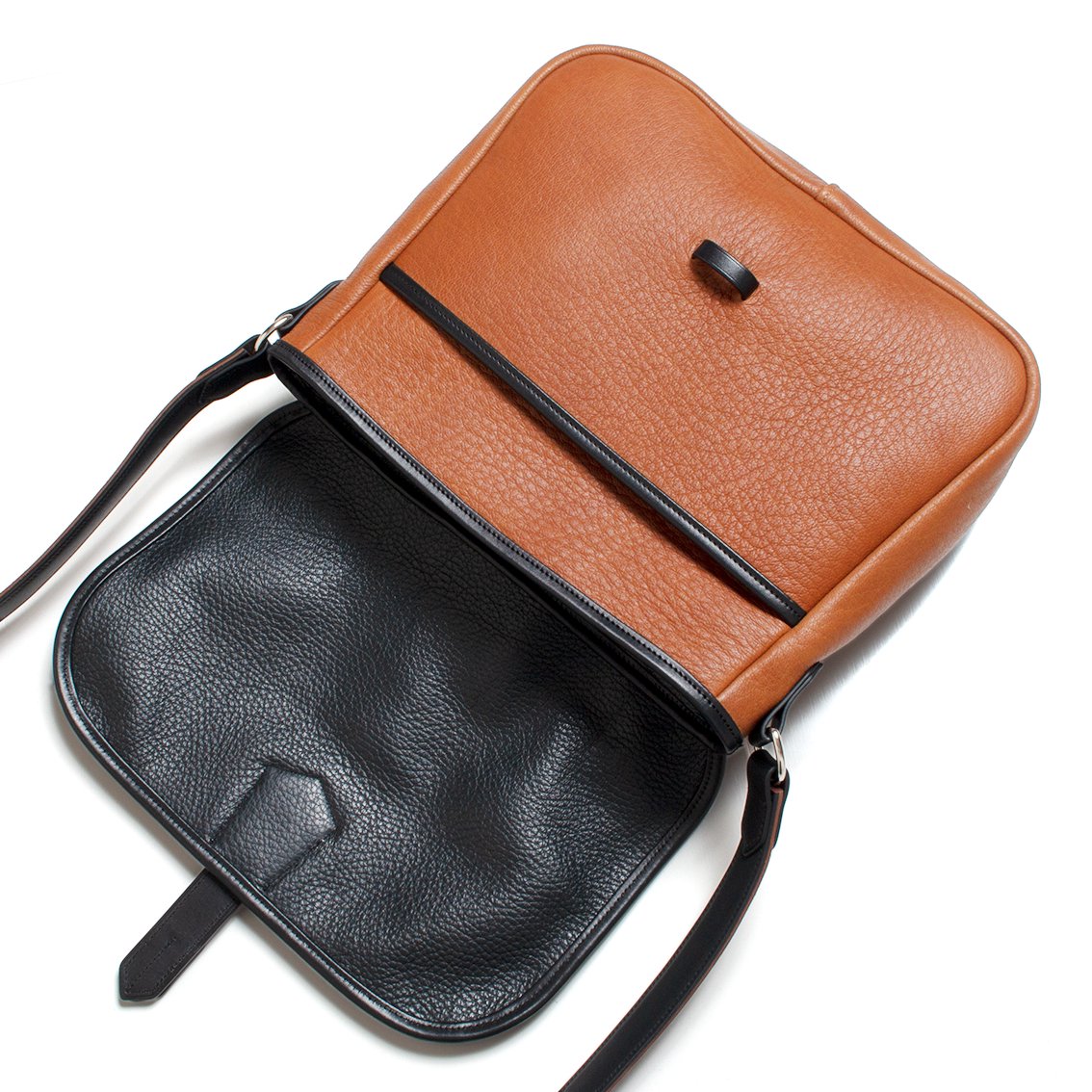 ITUAIS / イトゥアイス] Carlos Shoulder Bag Doeskin カルロス