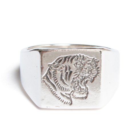 [LHN Jewelry / エルエイチエヌジュエリー] <br>Tiger Signet Ring 指輪 アメリカ製