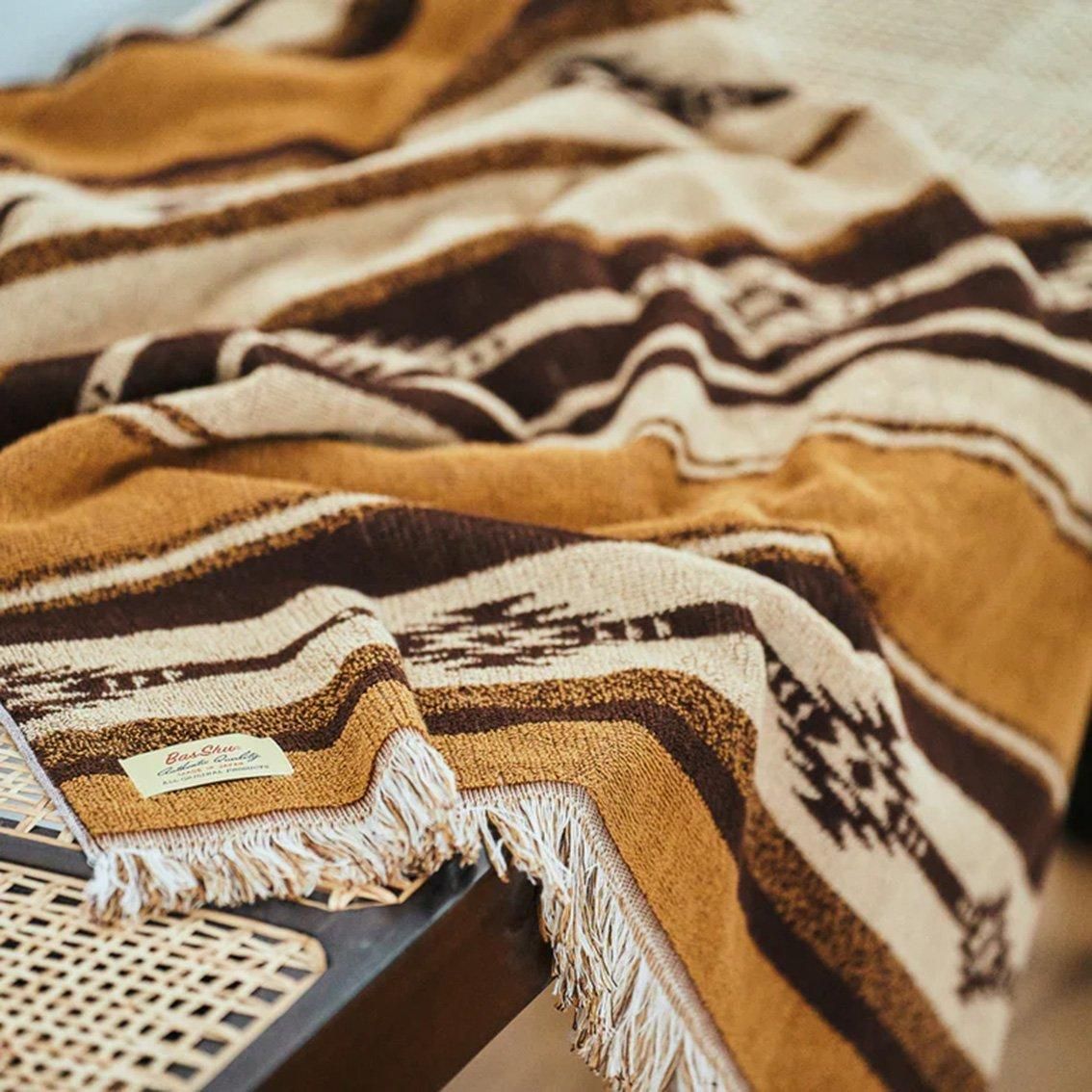 BasShu / バッシュ]COTTON PILE BLANKET NATIVE BORDER コットン