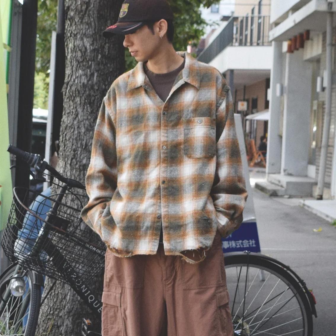 ANACHRONORM / アナクロノーム]OMBRE CHECK DAMAGED WIDE FLANNEL