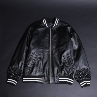 <img class='new_mark_img1' src='https://img.shop-pro.jp/img/new/icons5.gif' style='border:none;display:inline;margin:0px;padding:0px;width:auto;' />TEARS OF SWANVACANt-STUDS LEATHER STADIUM JUMPER(