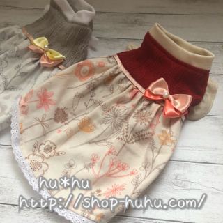 <img class='new_mark_img1' src='https://img.shop-pro.jp/img/new/icons13.gif' style='border:none;display:inline;margin:0px;padding:0px;width:auto;' />ボタニカル*リボンワンピ(レッド)