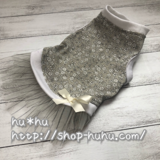 チュール&リボン*フラワー<img class='new_mark_img2' src='https://img.shop-pro.jp/img/new/icons13.gif' style='border:none;display:inline;margin:0px;padding:0px;width:auto;' />
