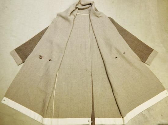 the Sakaki 鬼の居ぬ間着 -Onimagi- Gown Coat Beige - Laid back(レイドバック) | 千葉 柏 セレクトショップ the Sakaki,NEON SIGN,ESSAY,ATELIER BETON,crepuscule,roundabout,O-,NL,COMESANDGOESなど国内ブランドと海外直接買い付けを織り交ぜたショップのオフィシャル the Sakaki 鬼の居ぬ間着 -Onimagi- Gown Coat Beige - Laid back(レイドバック) | 千葉 柏 セレクトショップ the Sakaki,NEON SIGN,ESSAY,ATELIER BETON,crepuscule,roundabout,O-,NL,COMESANDGOESなど国内ブランドと海外直接買い付けを織り交ぜたショップのオフィシャル