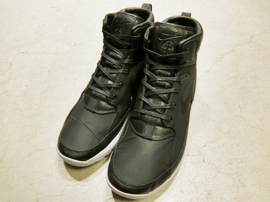 NIKELAB×STONE ISLAND KOTH ULTRA MID Black - Laid back(レイドバック) | 千葉 柏  セレクトショップ the Sakaki,NEON SIGN,ESSAY,ATELIER  BETON,crepuscule,roundabout,O-,NL,COMESANDGOESなど国内ブランドと海外直接買い付けを織り交ぜたショップのオフィシャルウェブサイト