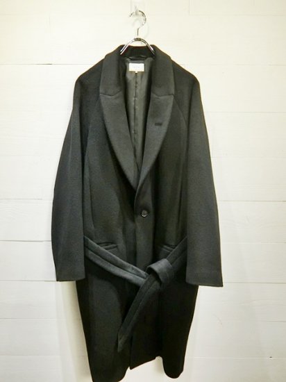 ATELIER BETON MORNING COAT Black - Laid back(レイドバック) | 千葉 柏 セレクトショップ  ESSAY,the Sakaki,NEON SIGN,ATELIER BETON,gourmet  jeans,crepuscule,O-,NL,COMESANDGOESなど国内ブランドと海外直接買い付けを織り交ぜたショップのオフィシャルウェブサイト