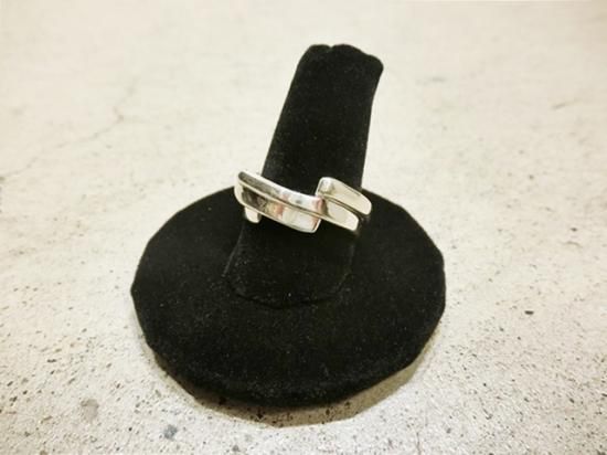 the Sakaki the Yoshida -Silver Ring- L - Laid back(レイド