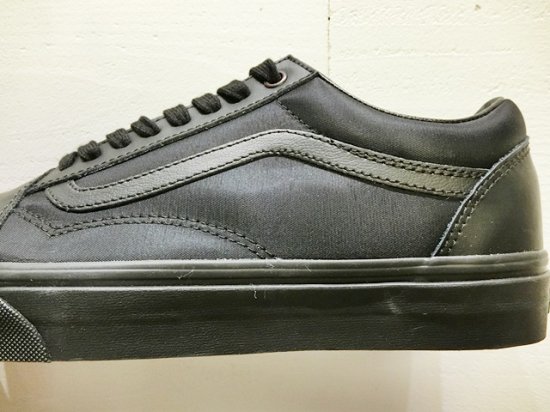 日本特注 VANS バンズ オールドスクール(ATCQ)BLACK US9 - 靴