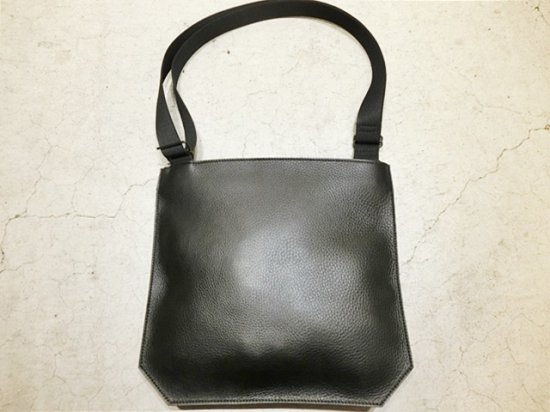 NL（ニール） -Olaf- Shoulder Bag レザーショルダーバッグ Black