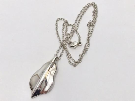 Used】TIFFANY LEAF NECKLACE リーフモチーフネックレス - Laid back