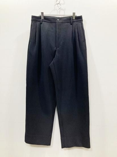 stein（シュタイン）2023SS 23SS GRADATION PLEATS TWO TUCK TROUSERS プリーツトラウザーズ　Black  - Laid back（レイドバック）| 千葉県 柏市 取り扱い 店舗 セレクトショップ 通販