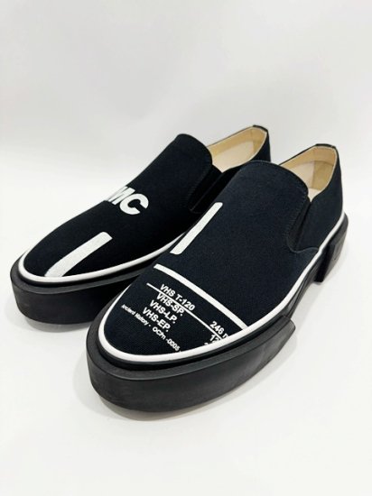 OAMC（オーエーエムシー） INFLATE SLIP ON Black - Laid back（レイド ...