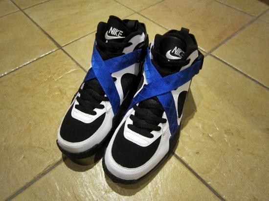 Nike air sale raid original