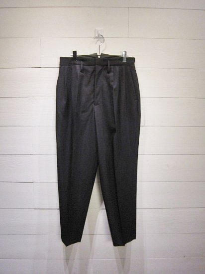 ご注意ください ESSAY Attic別注 3TUCK SLACKS パンツ スラックス