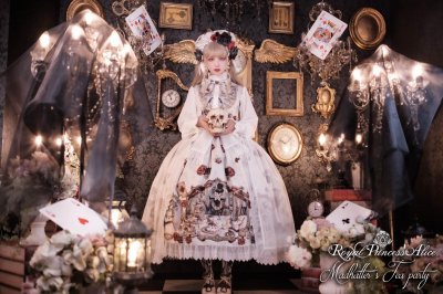 Madhatter's Tea Party ・まくら くらまコラボ レースオーバースカート 