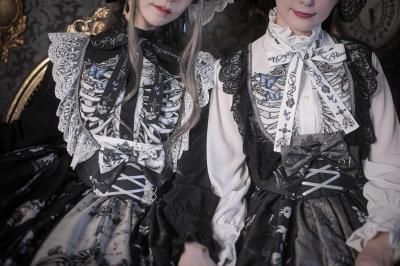 魔法図書館 粟木こぼねコラボ ロゼット（黒）【2月中旬より随時